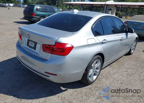 2016 BMW 328I xDrive z USA, uszkodzony, nr VIN WBA8E3G53GNU04833